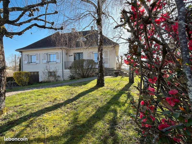 Maison 6 pièces 157 m² · à Saint-Marcel · 157 m² · 213 000 €