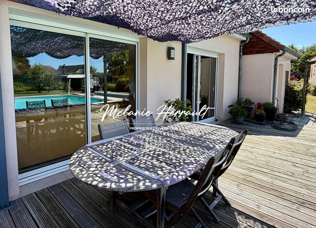 Maison 6 pièces 134 m² · à Fillé · 134 m² · 294 000 €