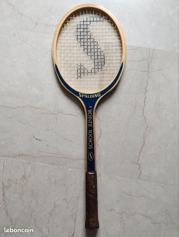 Raquette de tennis Vintage en bois de marque Spalding pour Raquette de tennis Vintage en bois de marque Spalding pour