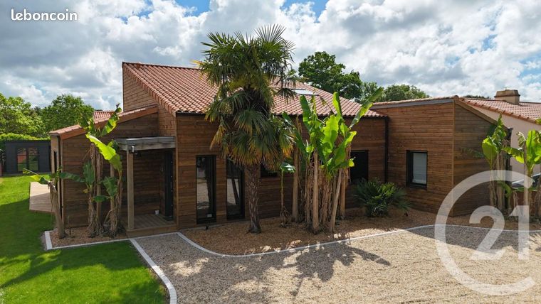 Maison 5 pièces 138 m²