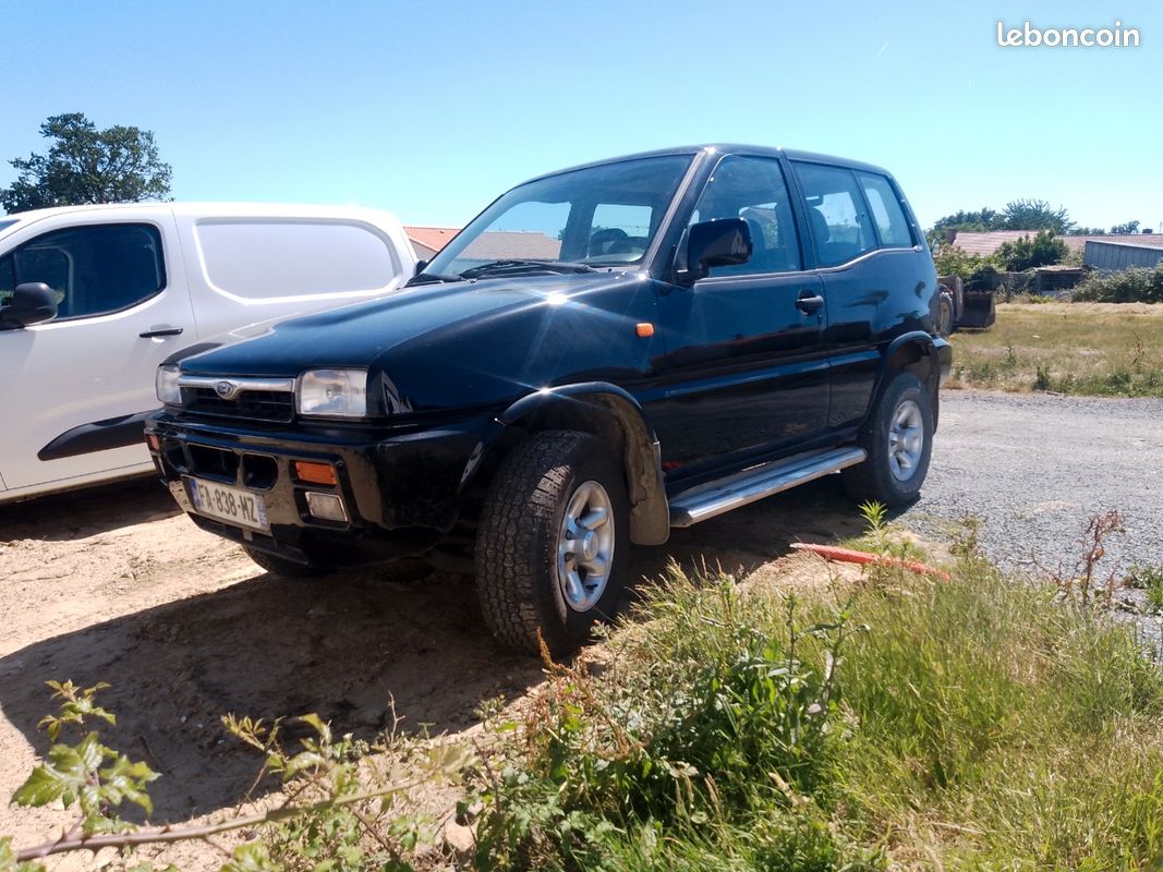 Ford Maverick idem terrano (image 1)