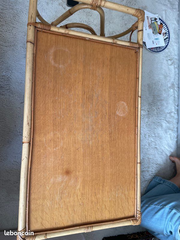 Table basse en rotin (image 2)