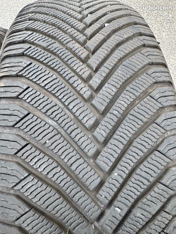 2 pneus 215-50-19 Michelin (image 2)