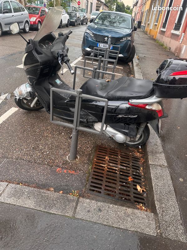 Vend scooter dans l état (image 1)