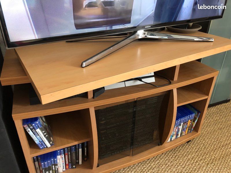 Meuble TV avec plateau tournant (image 2)