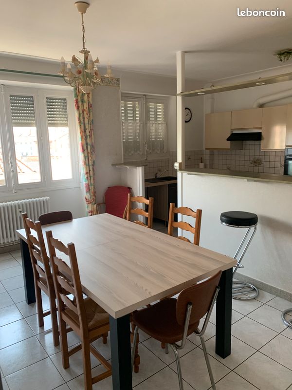 Appartement 3 pièces 83 m² · à Bourg-en-Bresse · 83 m² · 950 €