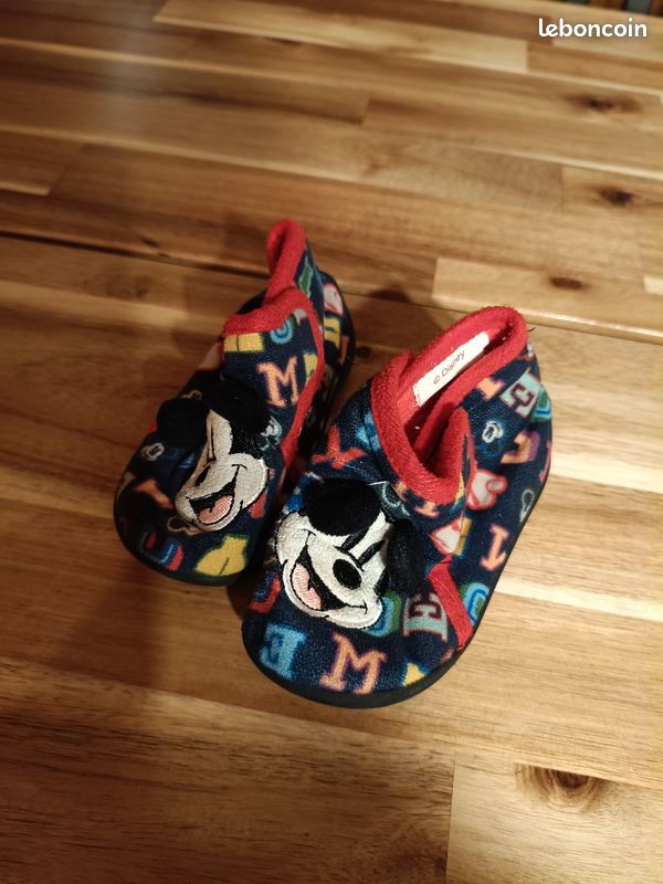 Chaussons bébé taille 21 (image 1)