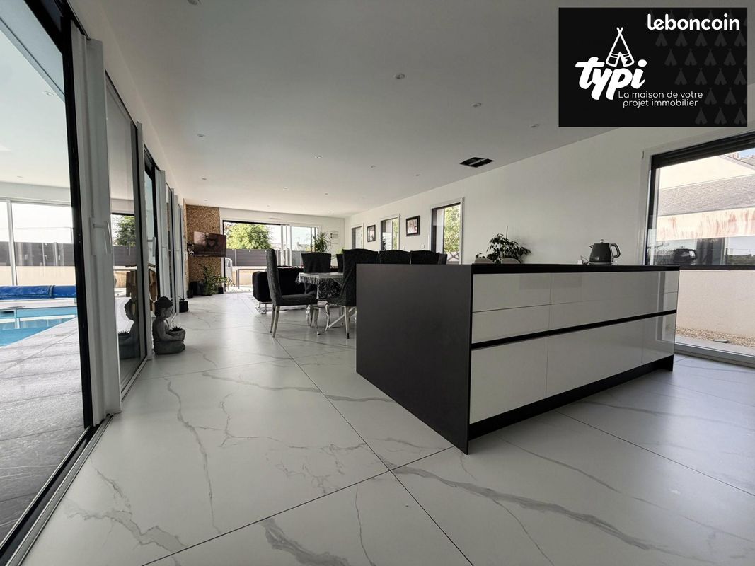 Maison 7 pièces 266 m² · à Guidel · 266 m² · 999 000 €