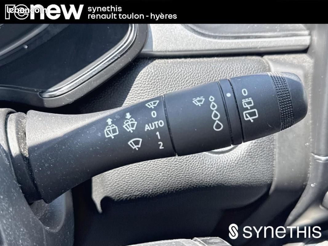 Renault Captur mild hybrid 140 Techno (image 20)