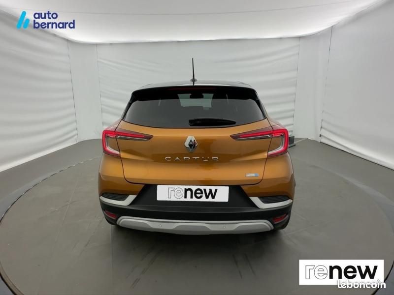 Renault Captur 1.6 E-Tech hybride 145ch Intens -21 (image 5)
