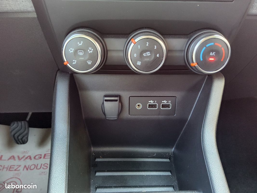 RENAULT CLIO V NOUVELLE dCi 100 Evolution (image 22)