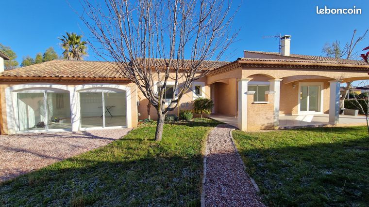Villa 5 pièces 195 m²