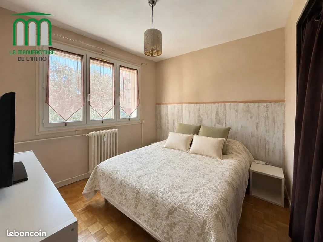 Appartement 2 pièces 45 m² · à Saint-Étienne · 45 m² · 53 000 €