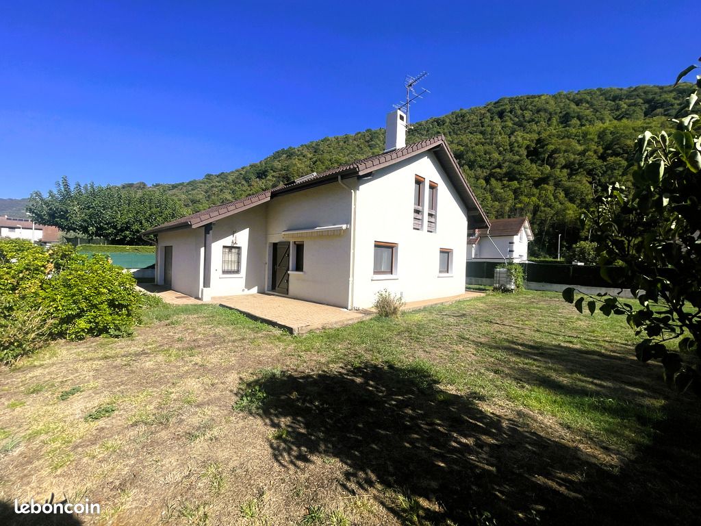 Maison 5 pièces 107 m² · à Domène · 107 m² · 435 000 €