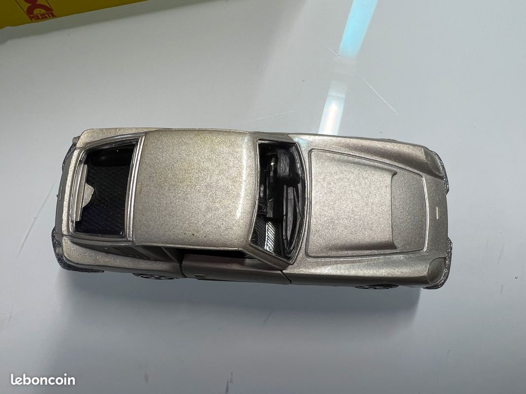 Miniature Politoys 1/43 - Aston Martin DBS - Collection - Bon état