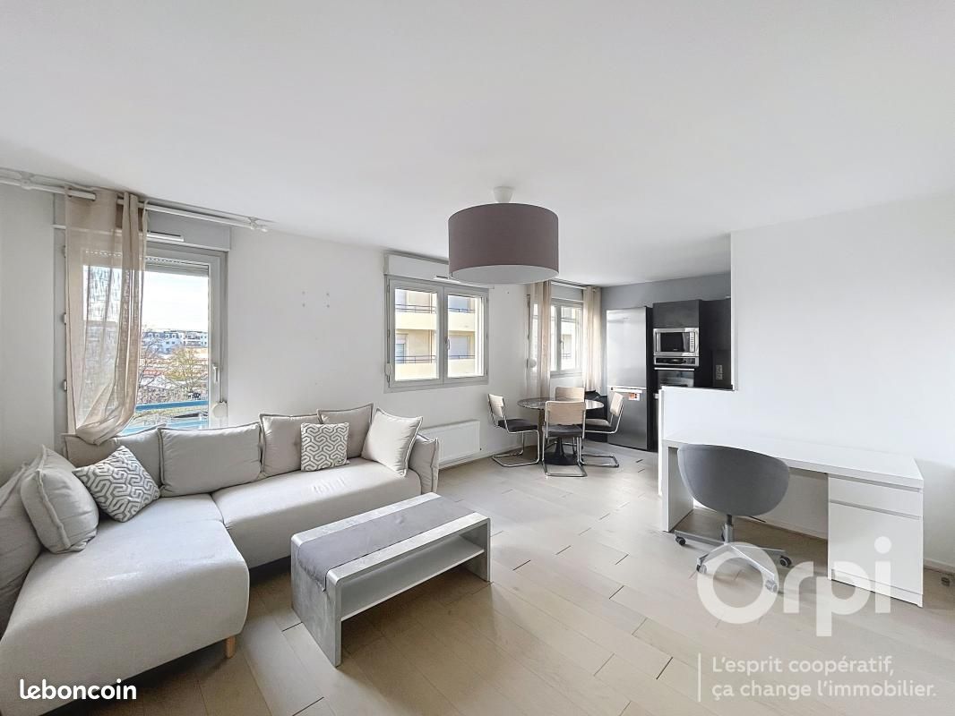 Appartement 2 pièces 53 m² · à Villeurbanne · 53 m² · 1 046 €/mois
