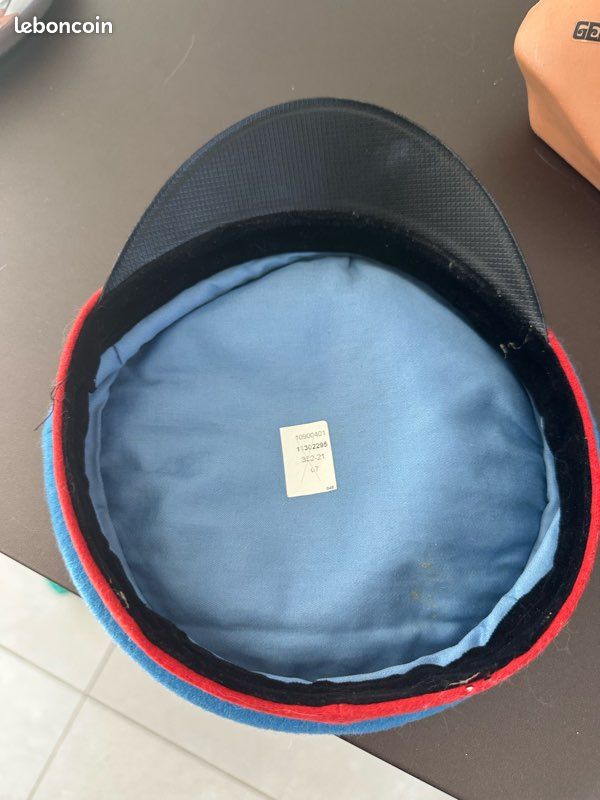 Casquette vintage tricolore en feutre – Style uniforme / fanfare / rétro (image 3)