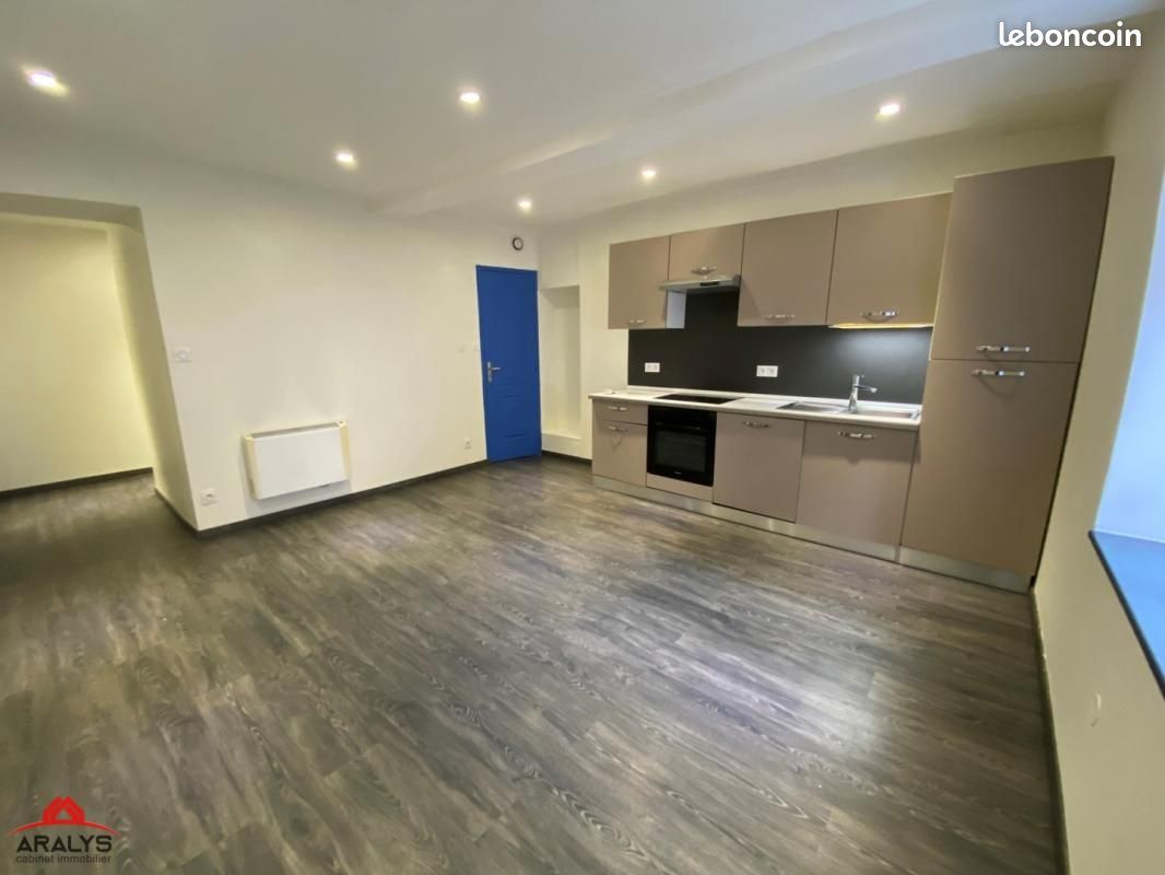 Appartement 3 pièces 55 m² · à Roanne · 55 m² · 495 €/mois
