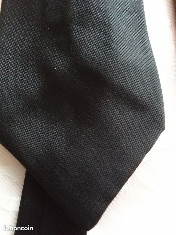 Cravate (image 2)
