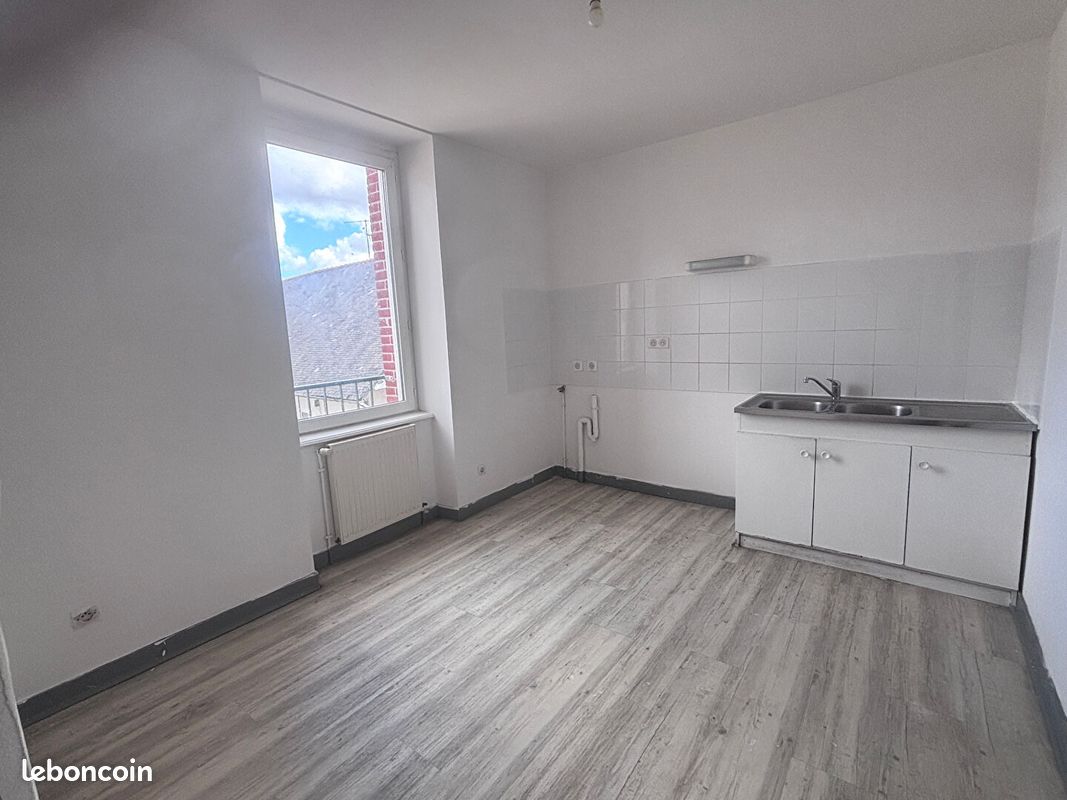 Appartement 3 pièces 62 m² · à Loudéac · 62 m² · 608 €