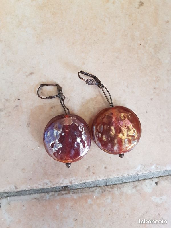 Boucle d'oreille couleur brique, artisanal maison (image 1)