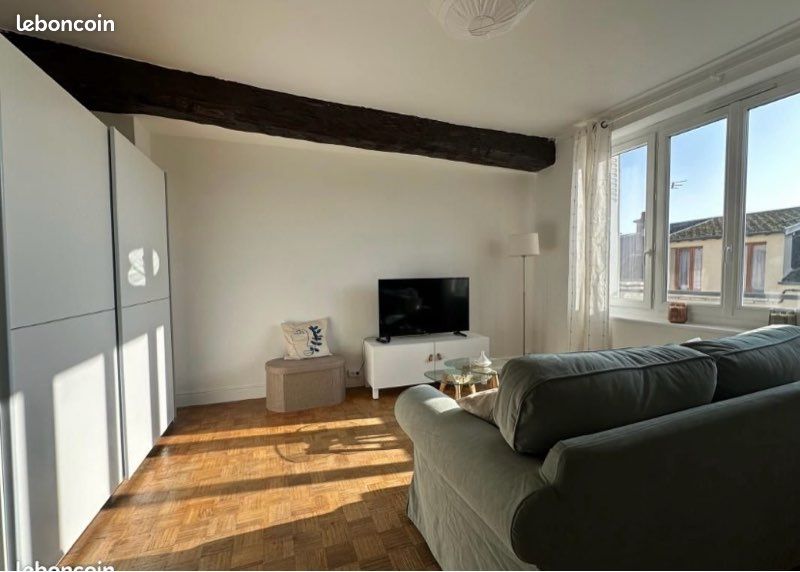 Appartement 1 pièce 35 m² · à Étampes · 35 m² · 680 €