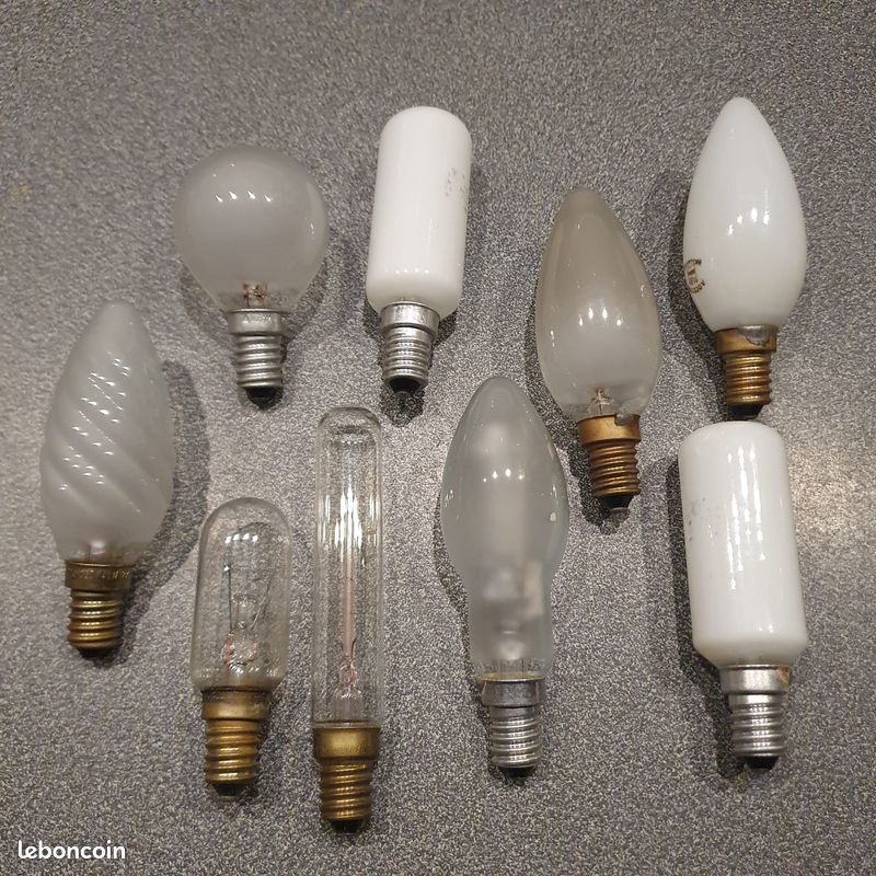 Lot De 12 Ampoules LED Edison E14 Vintage - 4W Blanc Chaud 2700K - Verre Ambré Rétro