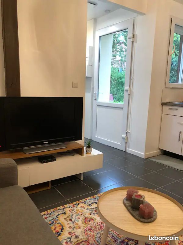 Location maisonnette avec jardin (image 11)