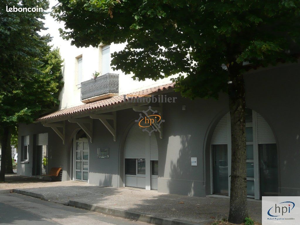 Appartement 2 pièces 33 m² · à Saint-Affrique · 33 m² · 440 €/mois