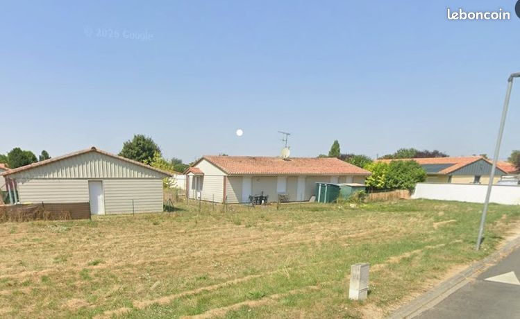 Terrain 774 m² Avanton