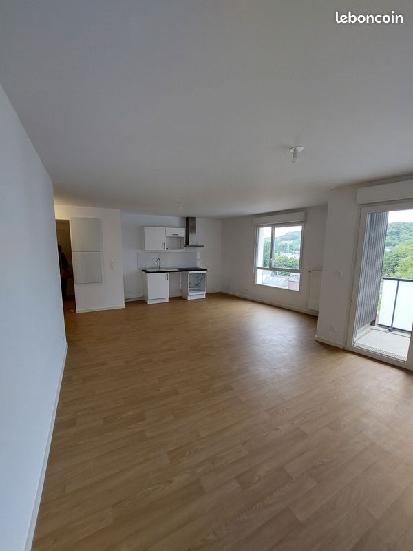 Appartement 3 pièces 70 m² · à Déville-lès-Rouen · 70 m² · 881 €/mois