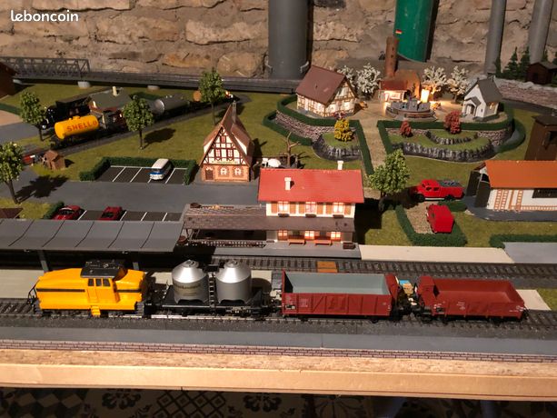 Fleischmann H0 - 5804 - Wagon de train miniature (4) - Chocolat Express