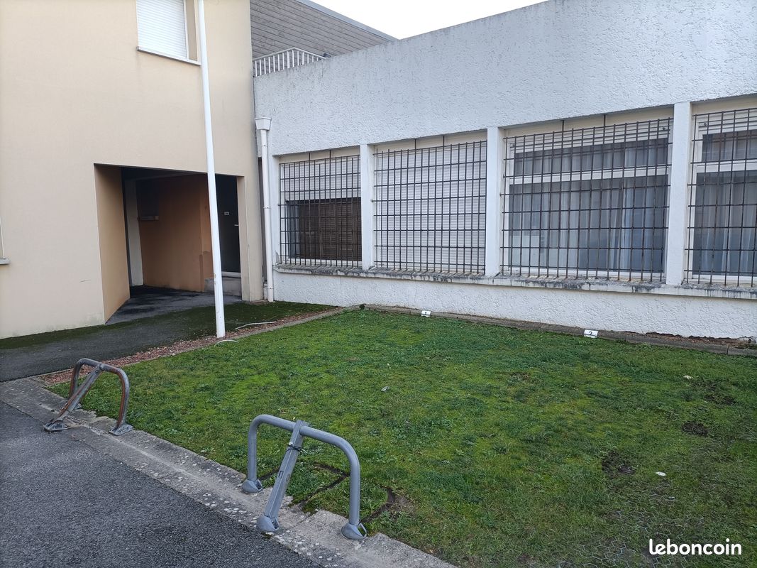 Parking · à Cucq · 13 900 €