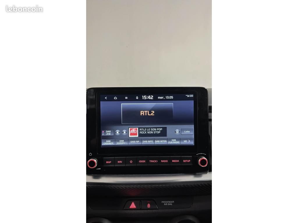 KIA STONIC 1.0 T-GDI MHEV - 120 DCT7 GT Line Premium (image 20)
