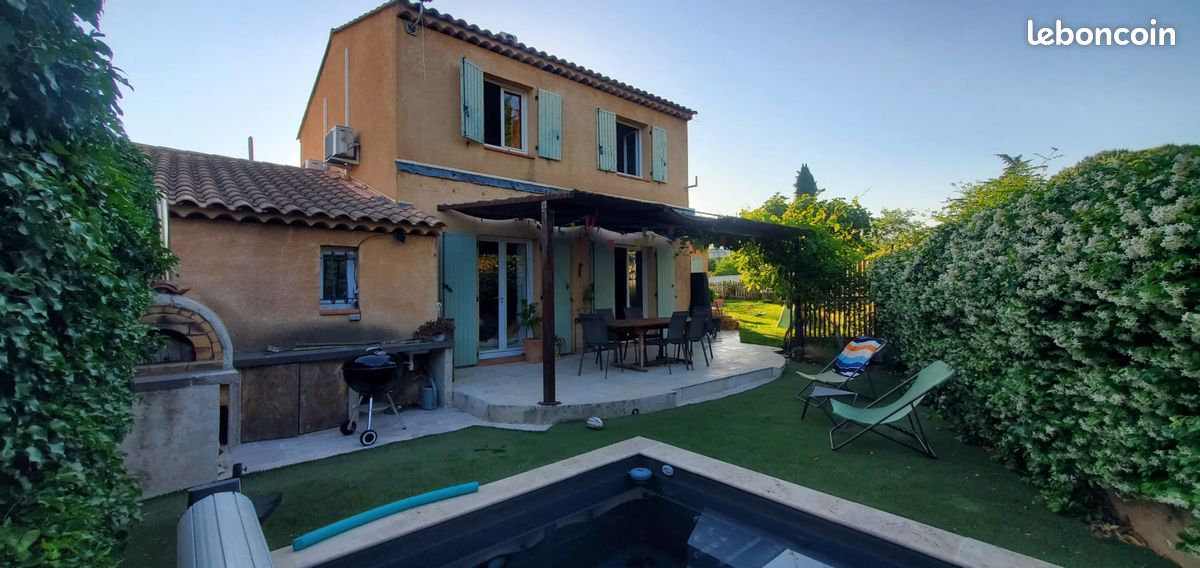 Maison 4 pièces 100 m² · à Trets · 100 m² · 398 000 €