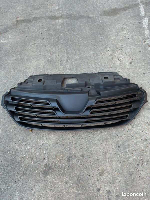 Calandre Renault trafic 3 (image 1)
