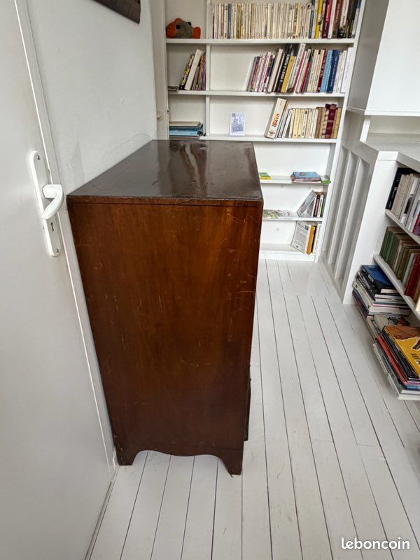 Commode en bois 90X45. Hauteur 102 (image 2)