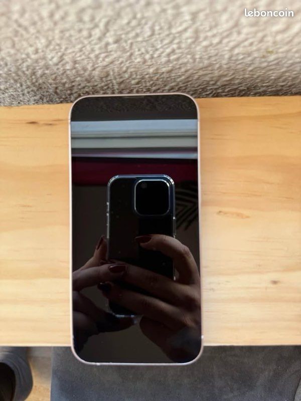 IPhone 13 (image 3)