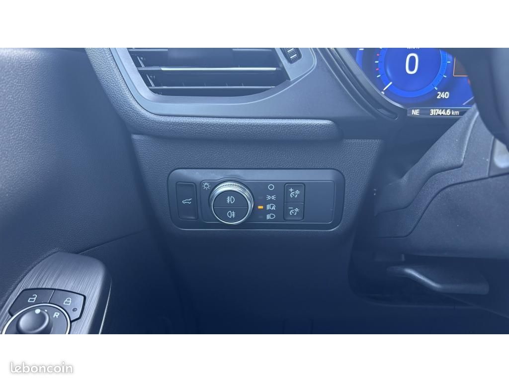 FORD KUGA 2.0 EcoBlue 120 BVA ST-Line X +ATTELAGE +PK TECHNO (image 17)