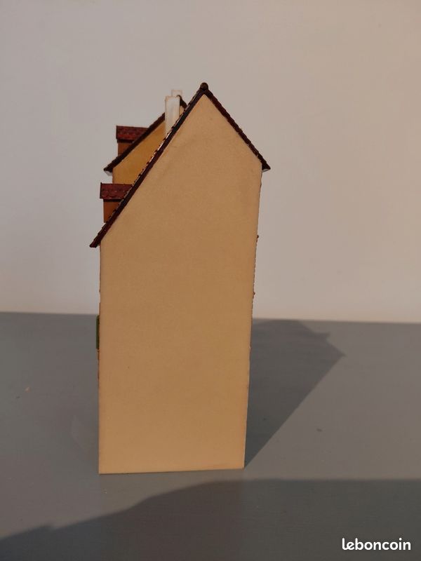 Maquette immeuble de ville ho (image 2)