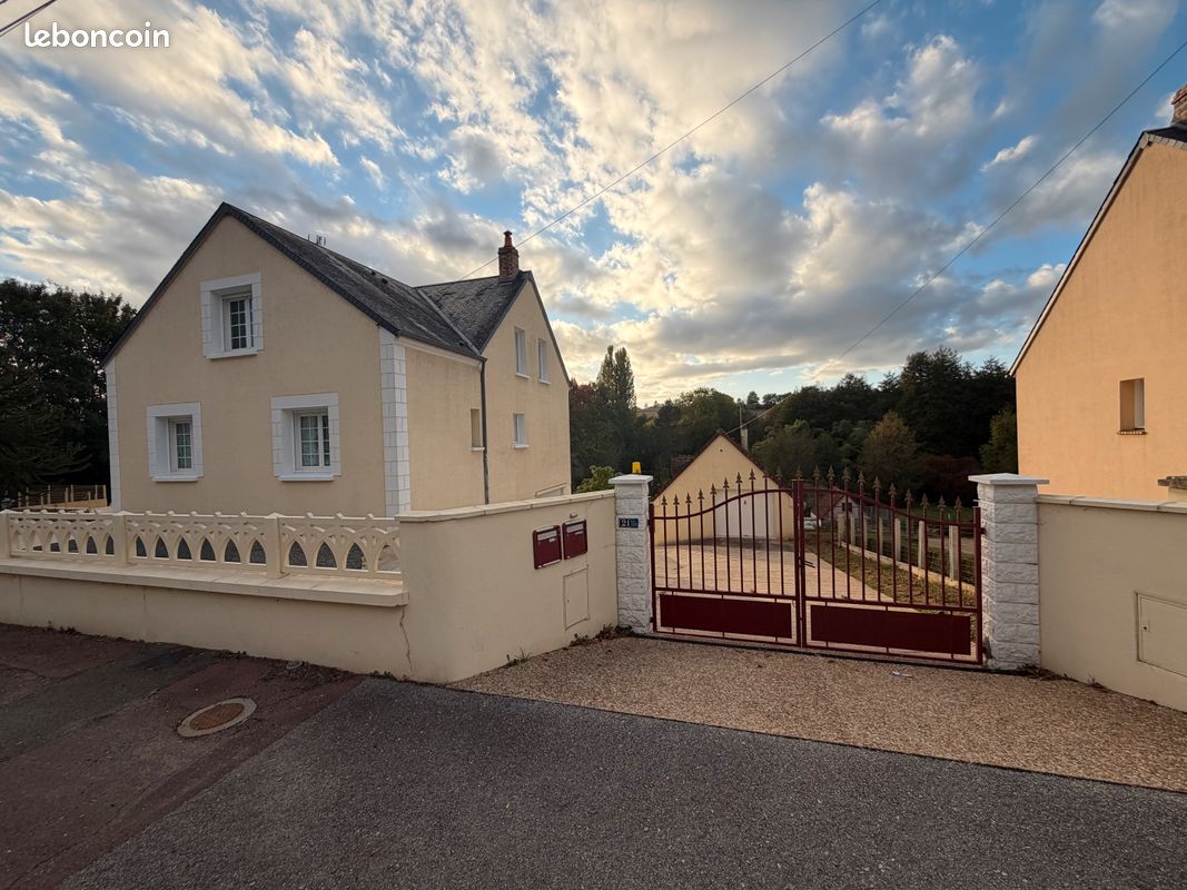 Maison 7 pièces 119 m² · à Saint-Calais · 119 m² · 232 500 €