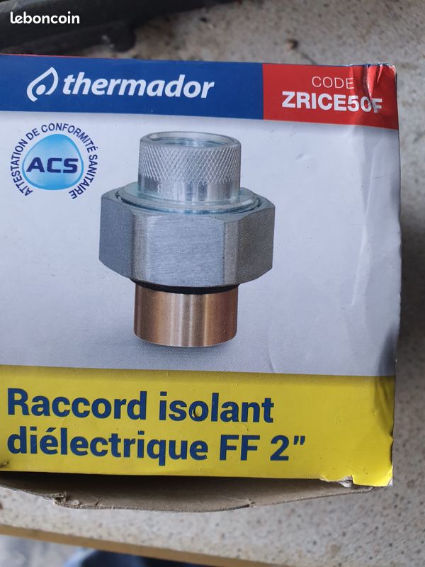 Raccord diélectrique 2'' (image 2)
