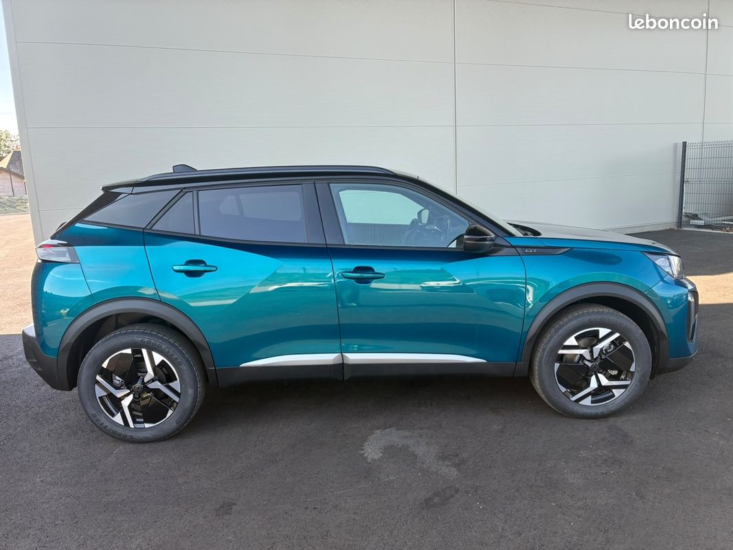 Peugeot 2008 1.2 HYBRID 145CH GT E-DCS6 (image 4)