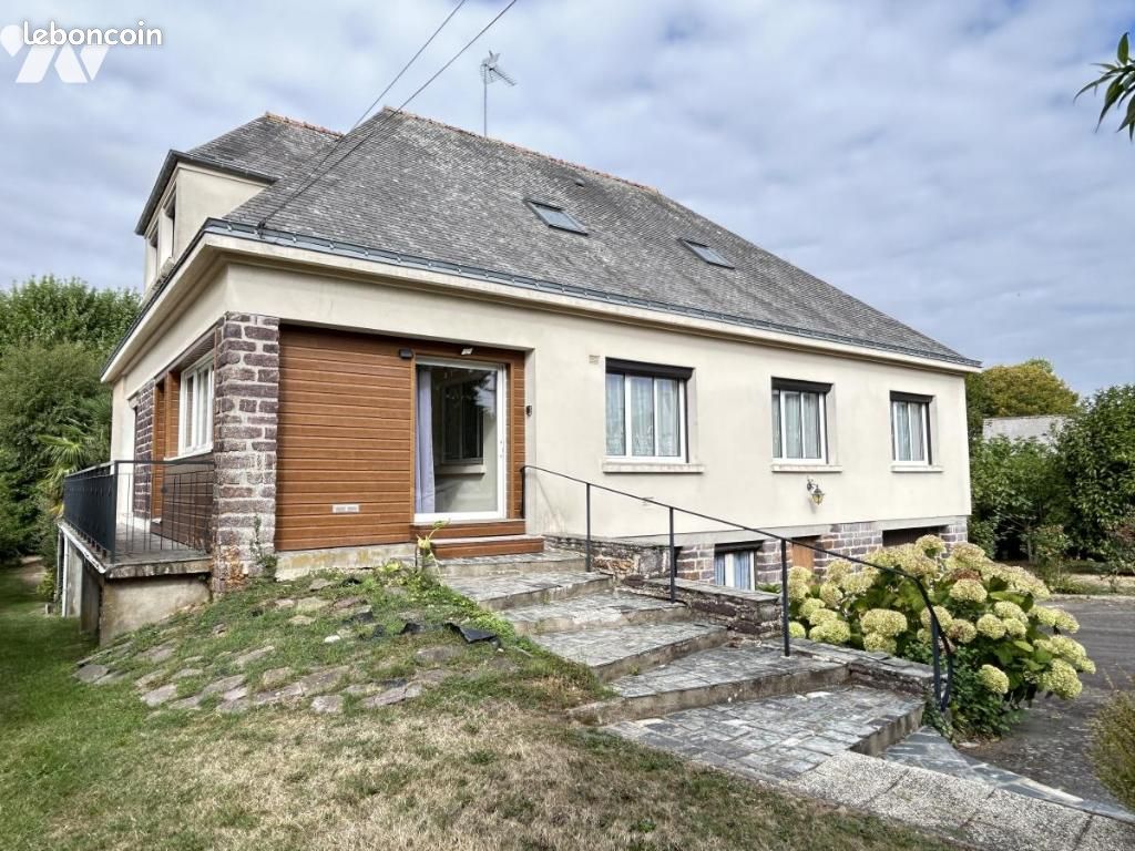 Maison 218 m² · à Guer · 218 m² · 259 750 €