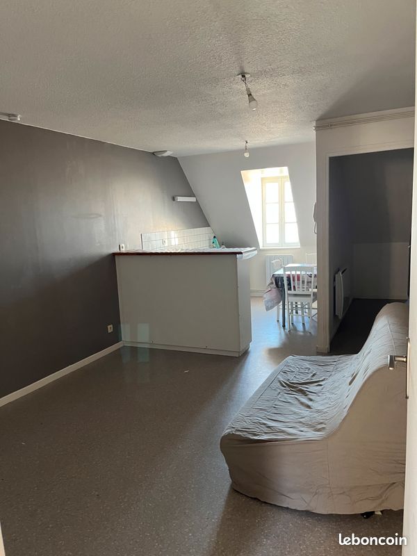 Appartement 2 pièces 38 m² · à Moulins · 38 m² · 440 €/mois