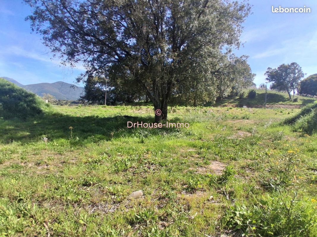 Terrain 872 m² · à Bastelicaccia · 872 m² · 180 000 €