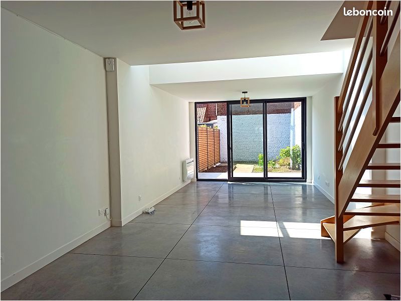 Maison 4 pièces 81 m² · à Tourcoing · 81 m² · 985 €/mois