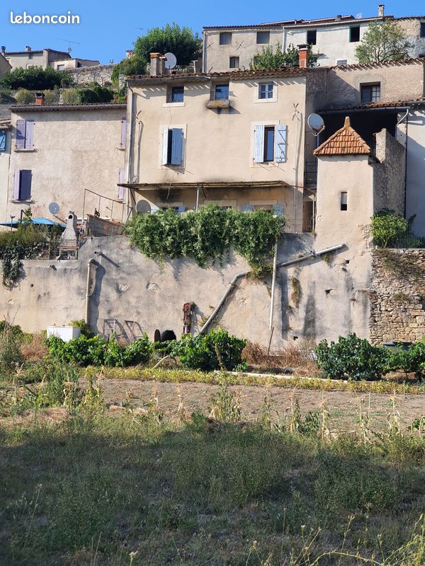 Maison 10 pièces 190 m² · à Aragon · 190 m² · 79 000 €