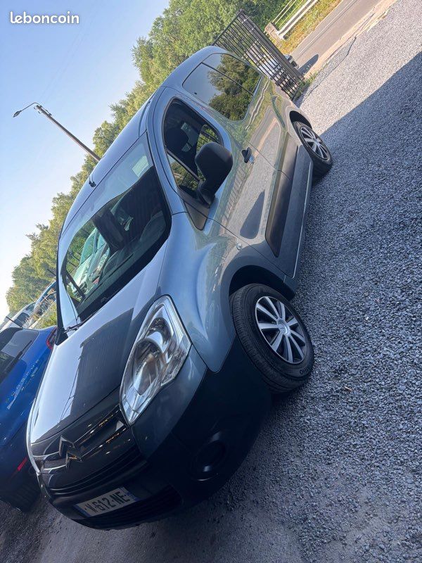 Citroën berlingo 1.6 hdi ct ok / entretient / garanti / clim (image 2)