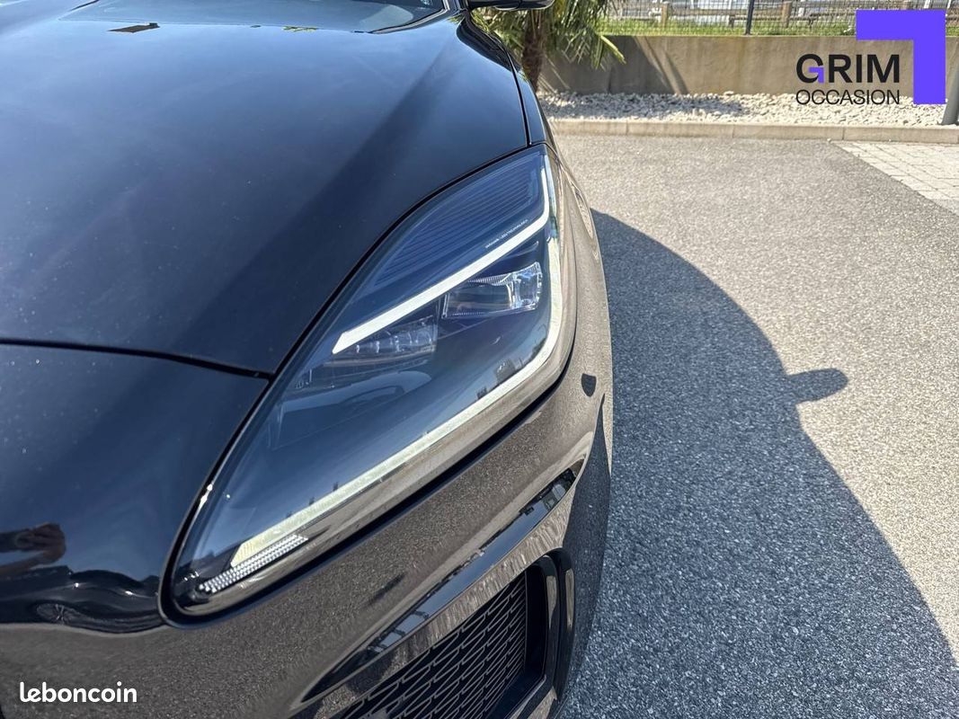 JAGUAR E-Pace P270e ch PHEV AWD BVA R-Dynamic SE (image 17)